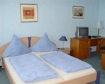 Hotelpension Windfluchter เบอร์เกอเรนเดอ-เรทวิช ภายนอก รูปภาพ